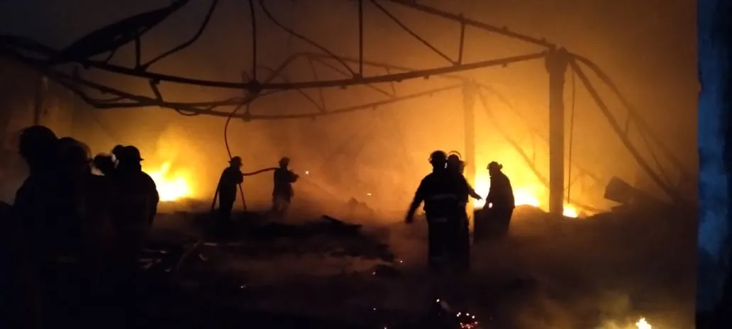 Bomberos-voluntarios-25-06-03-02-jpg